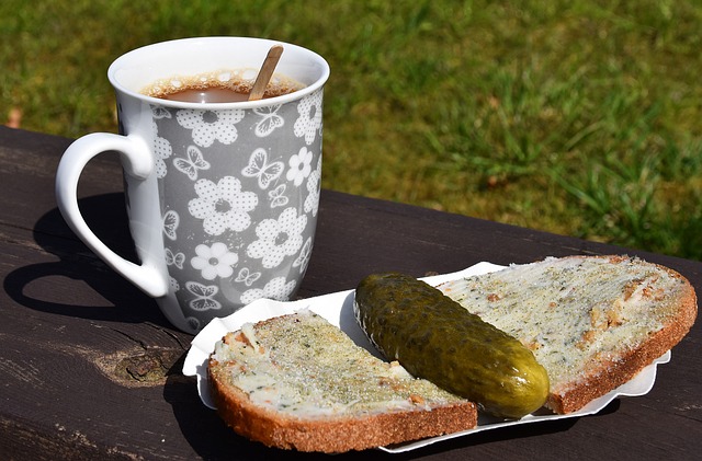 尤文加纳青 尤文加纳青